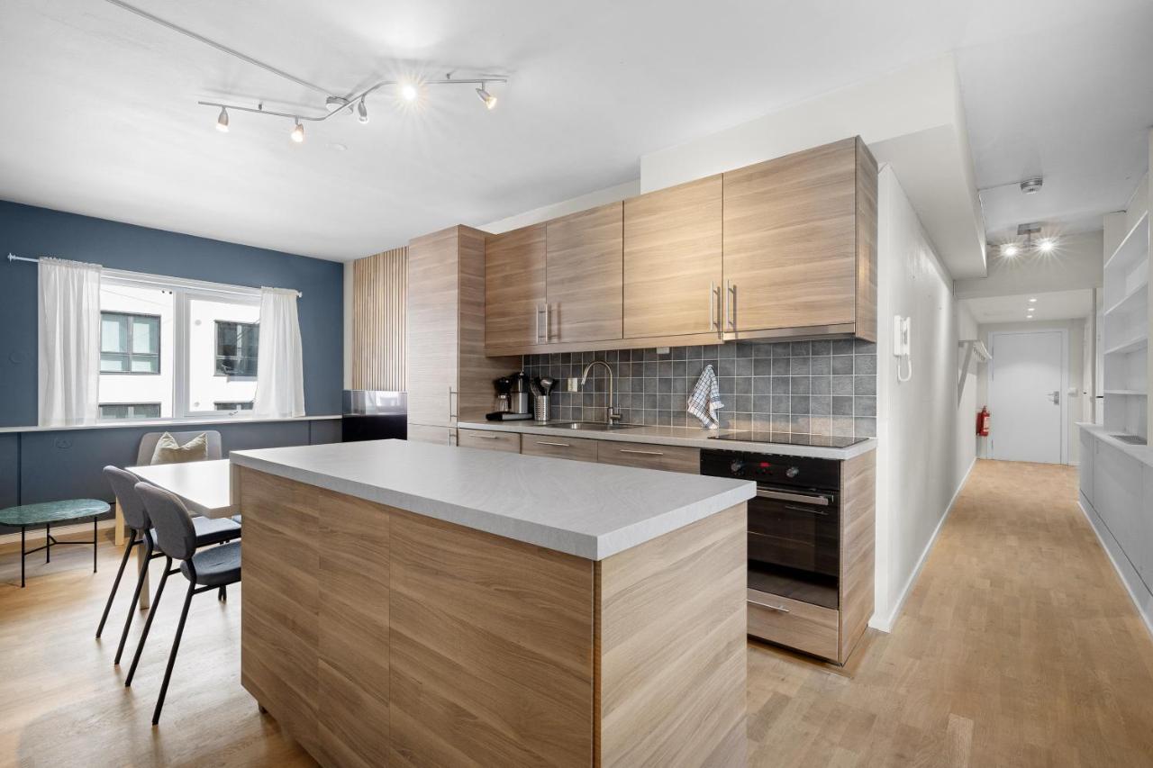 Modern - Work Friendly - Quiet Area Apartment เบอร์เกน ภายนอก รูปภาพ