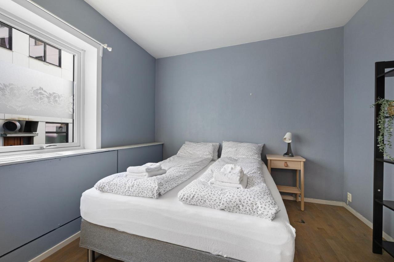 Modern - Work Friendly - Quiet Area Apartment เบอร์เกน ภายนอก รูปภาพ