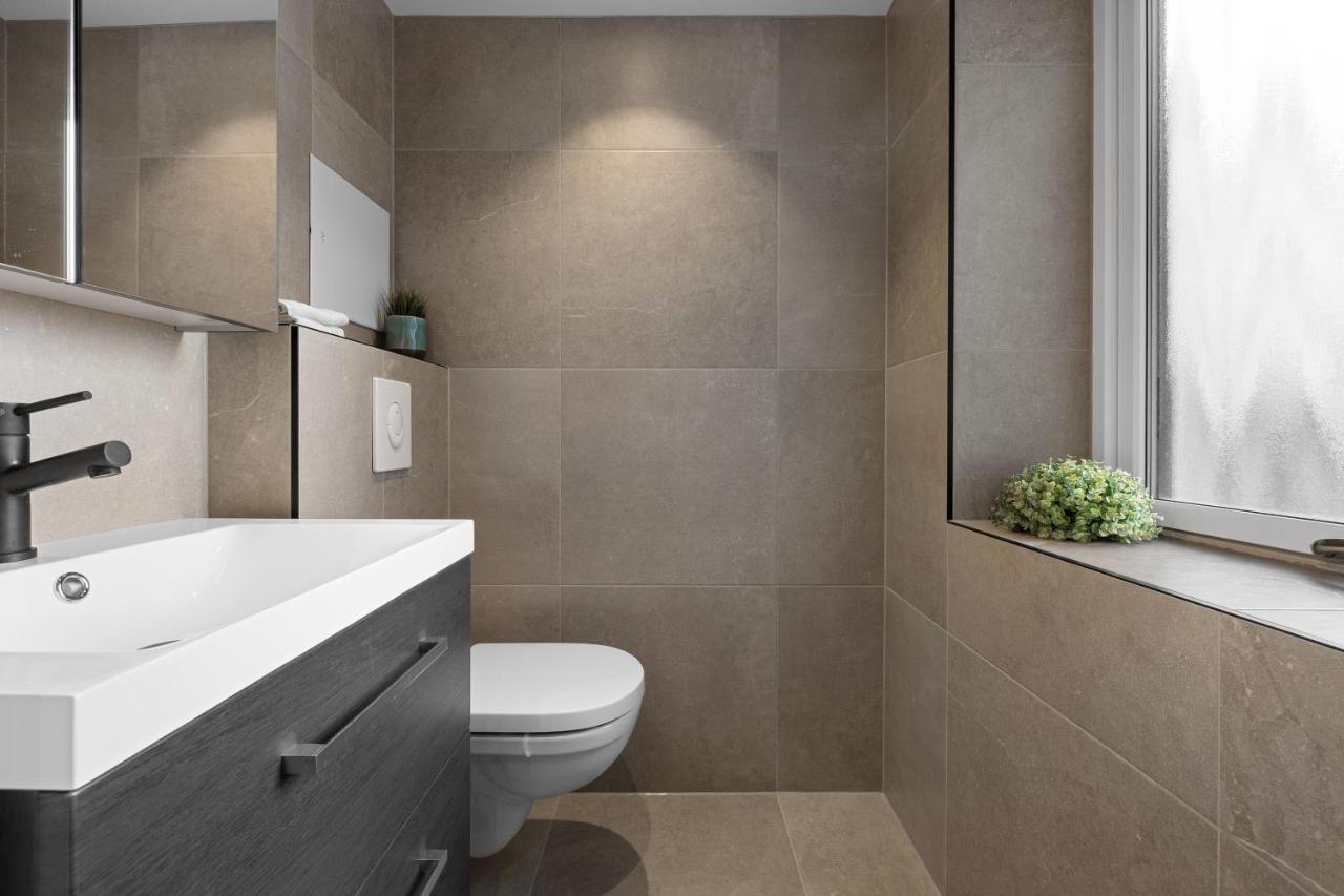Modern - Work Friendly - Quiet Area Apartment เบอร์เกน ภายนอก รูปภาพ